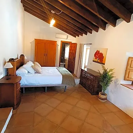 Cortijo Eucalipto Nerja 2 *